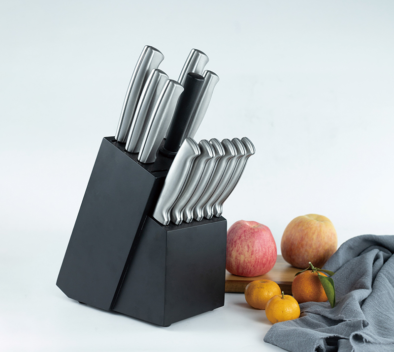Juego de cuchillos de 8 piezas con mango de acero inoxidable HS2010